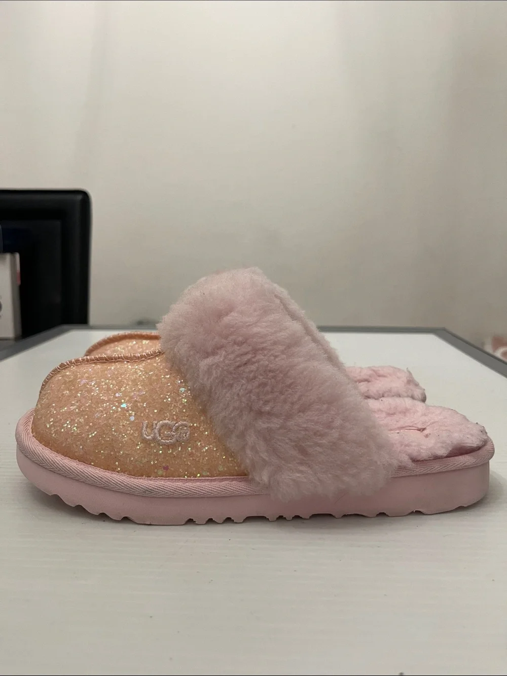 UGG Winter Pink Glitter Slippers Girls Size 3